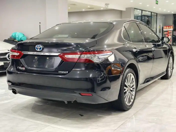 Toyota Camry 2021 Model Hybrid 2.5HG Deluxe Edition – фото 5