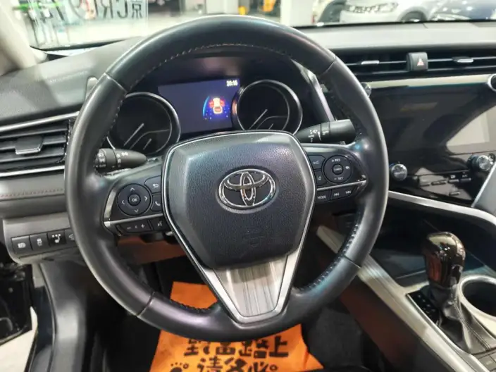 Toyota Camry 2021 Model Hybrid 2.5HG Deluxe Edition – фото 11