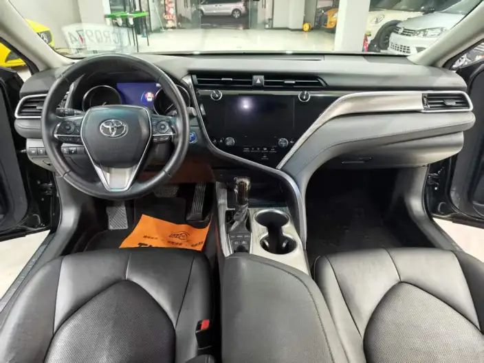 Toyota Camry 2021 Model Hybrid 2.5HG Deluxe Edition – фото 14