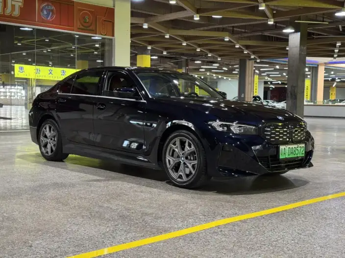BMW i3 2023 Model eDrive35L – фото 3