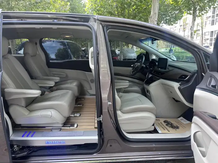 Buick GL8 2023 Model Business class 2.0T Comfort Model – фото 9