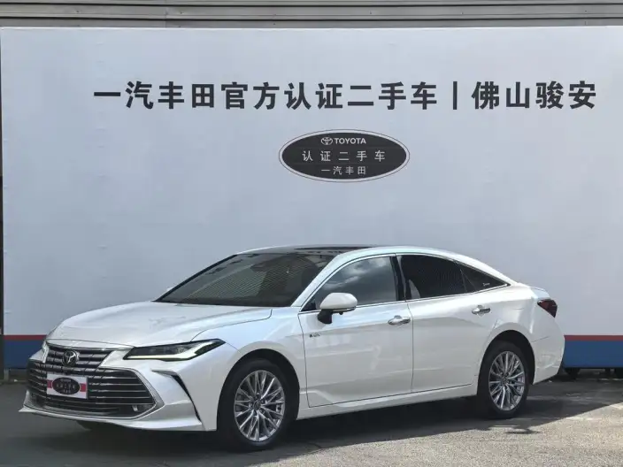 Toyota Avalon 2024 Model Intelligent Hybrid 2.0L E-CVT Deluxe Edition – фото 1