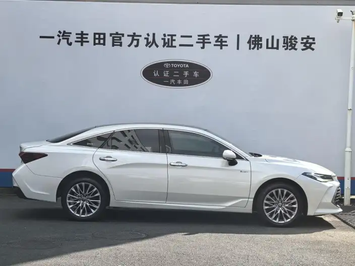 Toyota Avalon 2024 Model Intelligent Hybrid 2.0L E-CVT Deluxe Edition – фото 8