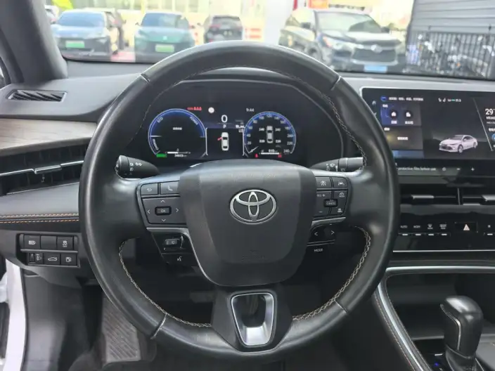 Toyota Avalon 2024 Model Intelligent Hybrid 2.0L E-CVT Deluxe Edition – фото 25