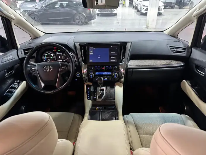 Vellfire 2021 Model Toyota Crown Hybrid 2.5L HV Premium Edition – фото 13