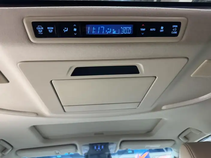 Vellfire 2021 Model Toyota Crown Hybrid 2.5L HV Premium Edition – фото 21