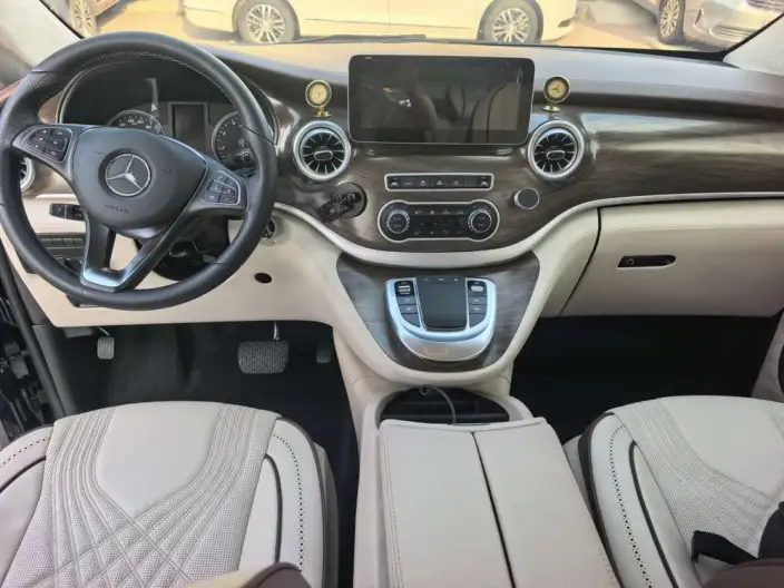 Viano 2021 Model 2.0T Business Edition 7 seat – фото 6