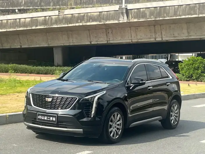 Cadillac XT4 2020 Model Facelift 28T 2WD Leading Model – фото 1