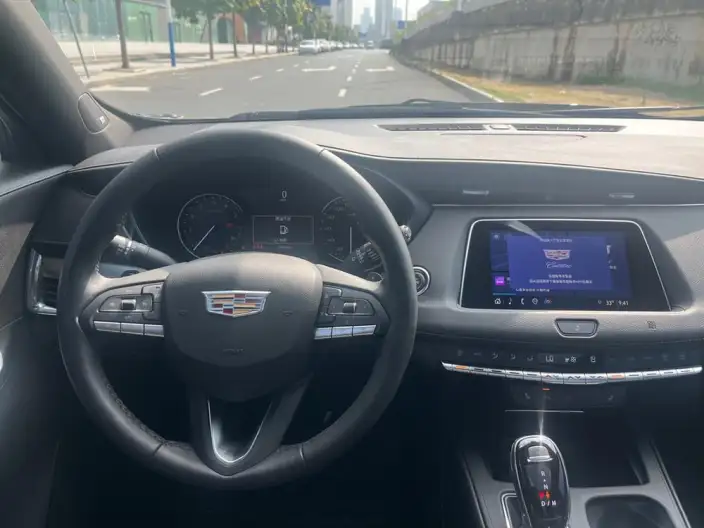 Cadillac XT4 2020 Model Facelift 28T 2WD Leading Model – фото 31
