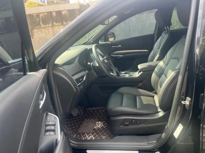 Cadillac XT4 2020 Model Facelift 28T 2WD Leading Model – фото 32