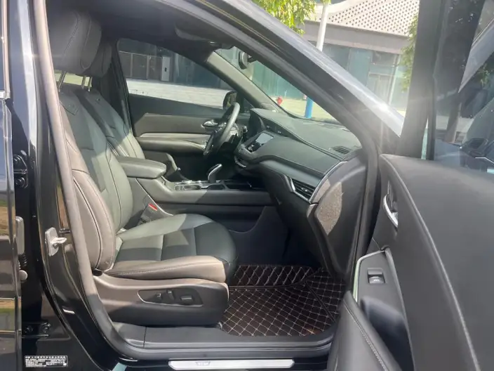 Cadillac XT4 2020 Model Facelift 28T 2WD Leading Model – фото 34