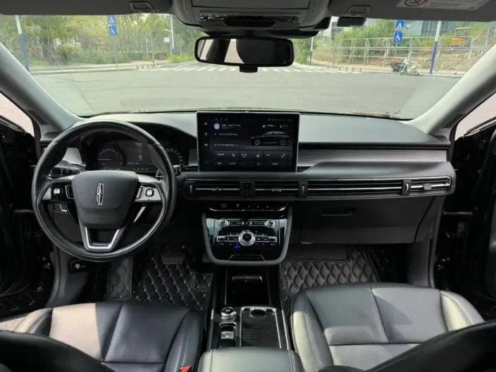 Lincoln Corsair 2020 Model 2.0T 2WD Exclusive Edition – фото 13