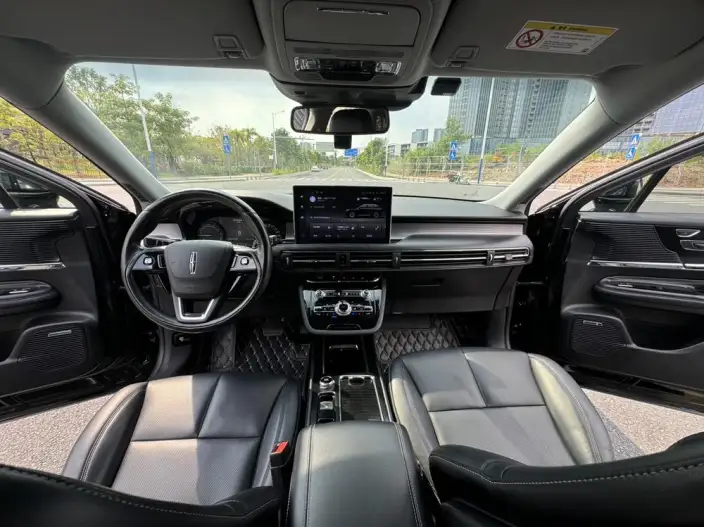 Lincoln Corsair 2020 Model 2.0T 2WD Exclusive Edition – фото 16