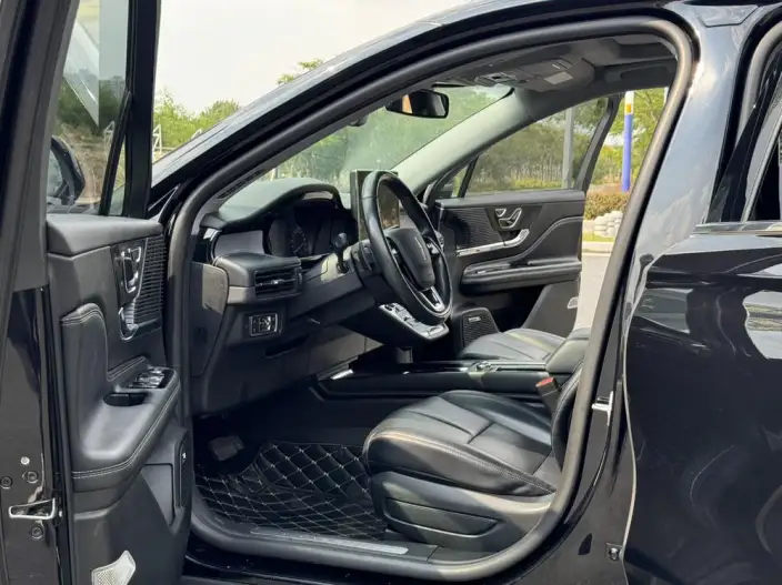 Lincoln Corsair 2020 Model 2.0T 2WD Exclusive Edition – фото 17
