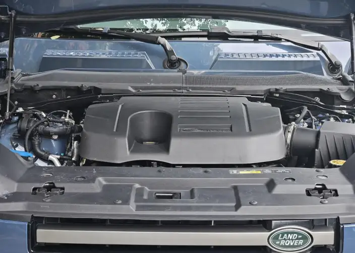 Land Rover Defender 2025 Model 90 3.0T P400 X-Dynamic HSE – фото 6