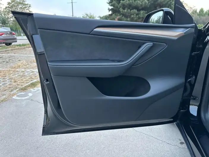 Model Y 2023 Model Performance High performance All-wheel drive version – фото 10