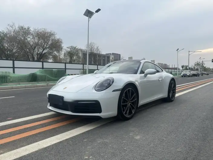 PORSCHE 911 2023 Model Carrera 3.0T – фото 1