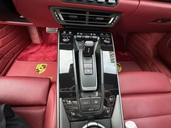PORSCHE 911 2023 Model Carrera 3.0T – фото 8