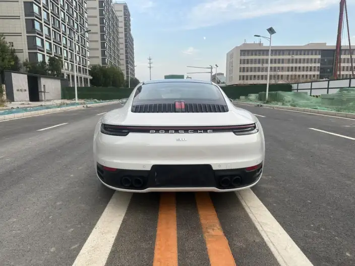PORSCHE 911 2023 Model Carrera 3.0T – фото 10