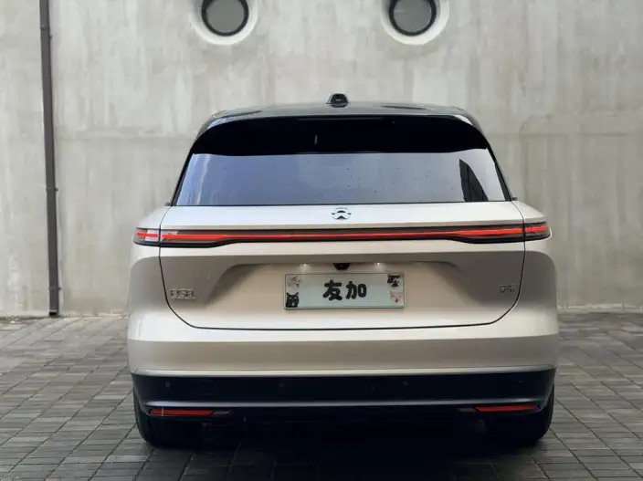 NIO ES8 2024 Model 75kWh – фото 6