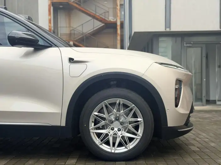 NIO ES8 2024 Model 75kWh – фото 10