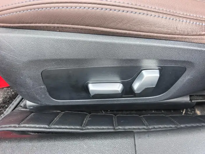 BMW 3 Series 2020 Model Facelift 325Li xDrive M Sports Set – фото 19