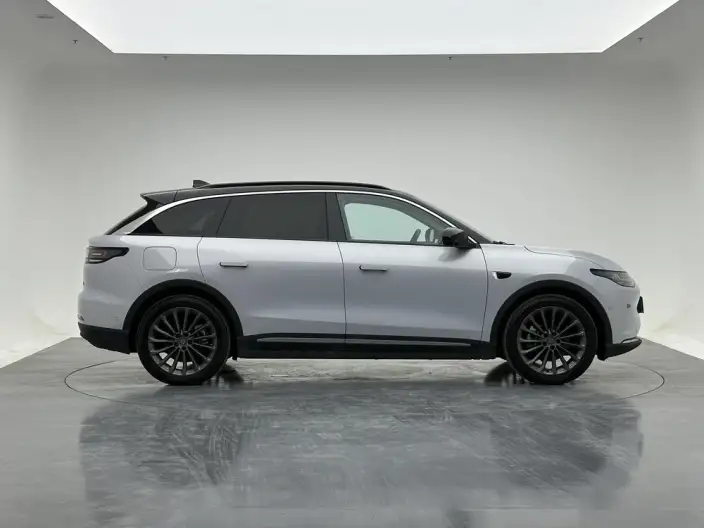Leapmotor C11 2024 Model EV Edition 580 Exclusive Edition – фото 8