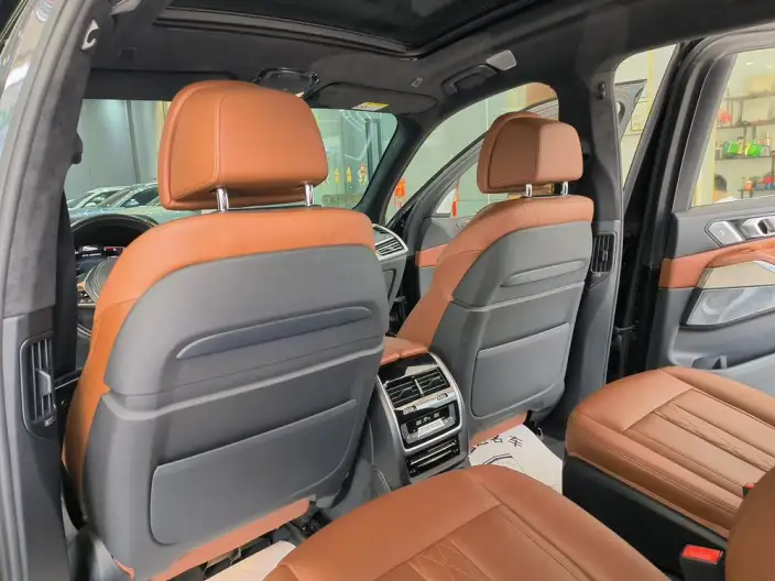 BMW X7 2020 Model xDrive M50i – фото 22