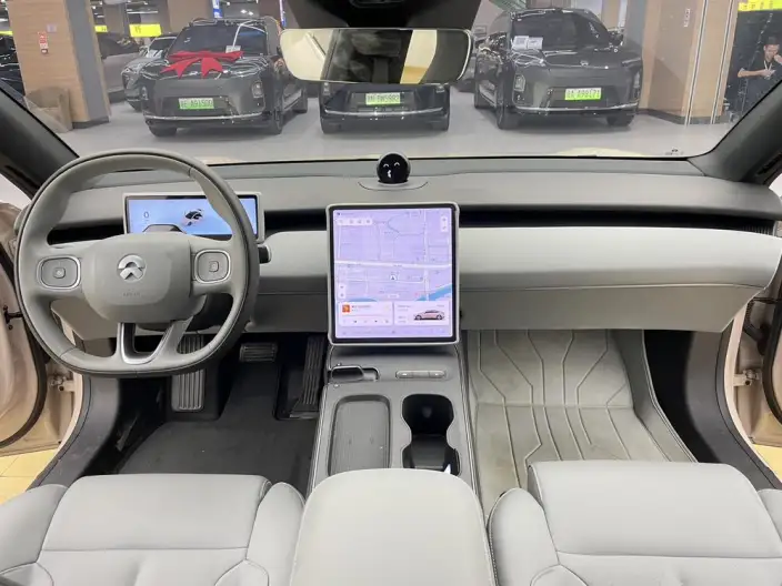 NIO ET5 2024 Model 75kWh – фото 10