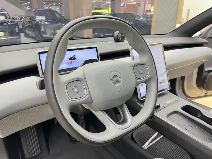 NIO ET5 2024 Model 75kWh – фото 12