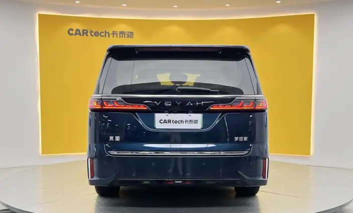 VOYAH Dreamer PHEV 2024 Model Ultra-long Endurance Superior Edition – фото 6