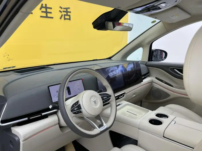 VOYAH Dreamer PHEV 2024 Model Ultra-long Endurance Superior Edition – фото 23