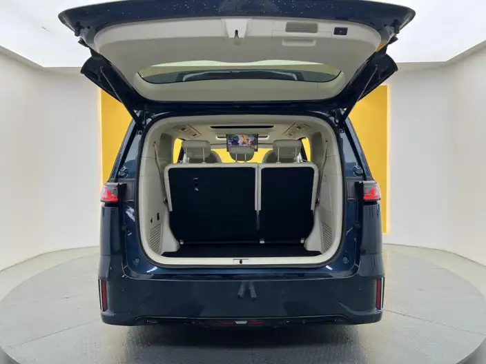 VOYAH Dreamer PHEV 2024 Model Ultra-long Endurance Superior Edition – фото 32
