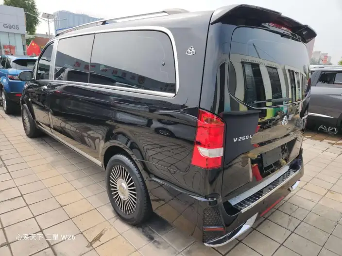 Viano 2021 Model 2.0T Elite Edition 7 seat – фото 3