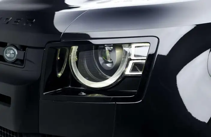 Land Rover Defender 2024 Model 110 3.0T P400 X-Dynamic HSE – фото 6