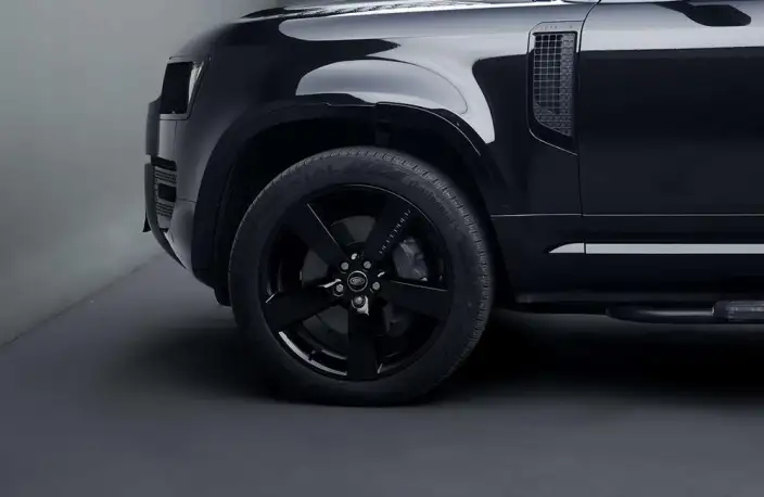 Land Rover Defender 2024 Model 110 3.0T P400 X-Dynamic HSE – фото 8