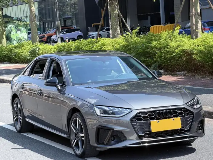 Audi A4 L 2023 Model 40 TFSI Luxury Dynamic Model – фото 3