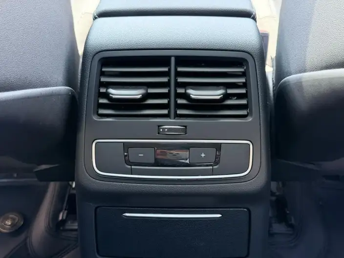 Audi A4 L 2023 Model 40 TFSI Luxury Dynamic Model – фото 8