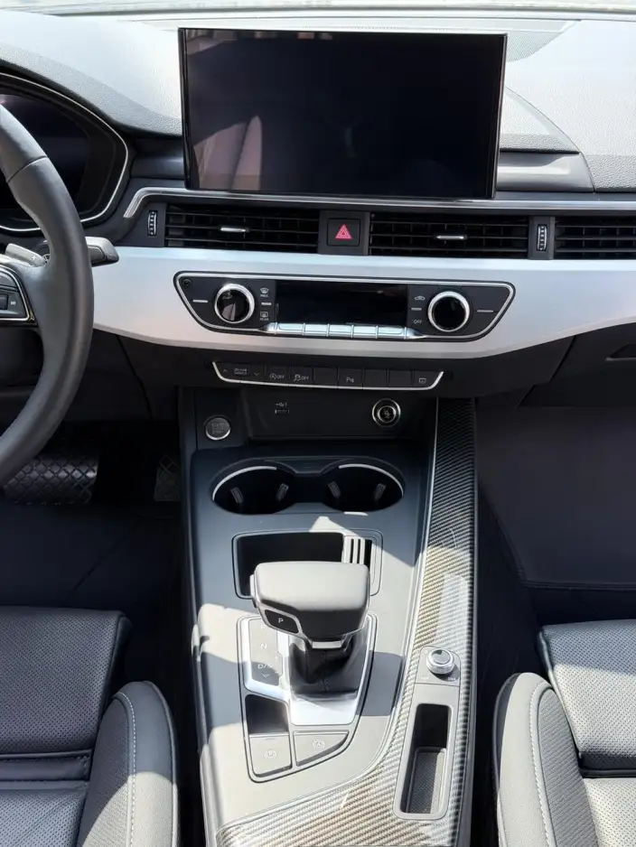 Audi A4 L 2023 Model 40 TFSI Luxury Dynamic Model – фото 13