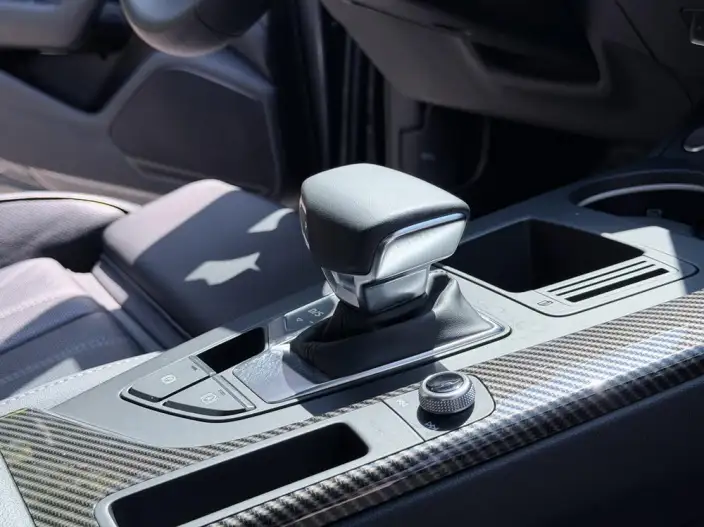 Audi A4 L 2023 Model 40 TFSI Luxury Dynamic Model – фото 16