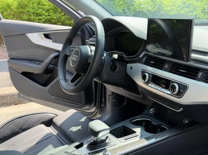 Audi A4 L 2023 Model 40 TFSI Luxury Dynamic Model – фото 22