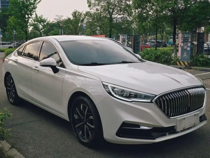 Hongqi H5 Classic 2022 Model 1.8T Automatic Smart Flag Enjoy Edition – фото 3