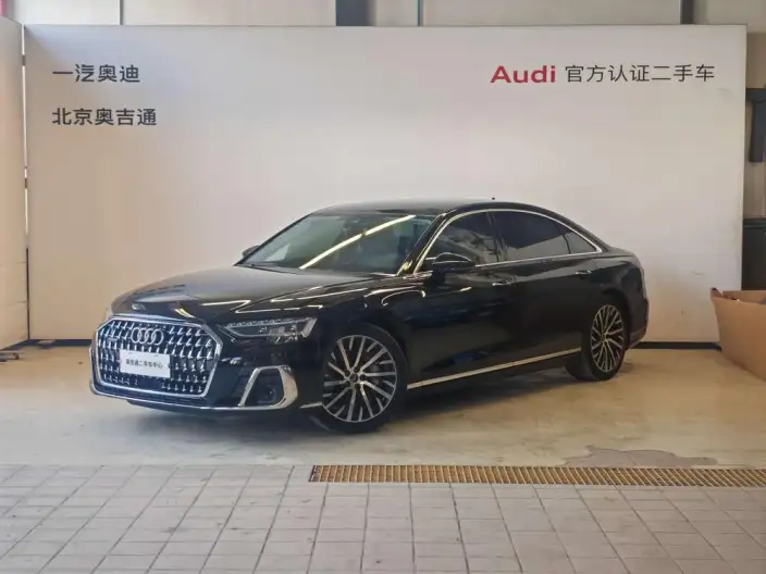Audi A8 2024 Model A8L 55 TFSI quattro Flagship Model – фото 1