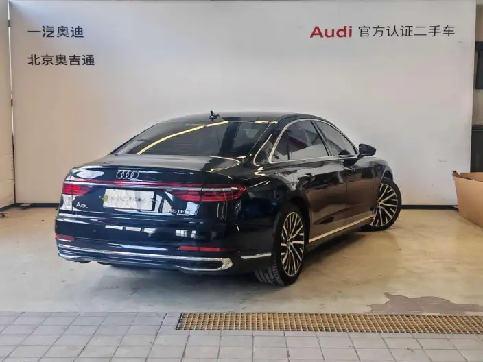Audi A8 2024 Model A8L 55 TFSI quattro Flagship Model – фото 4