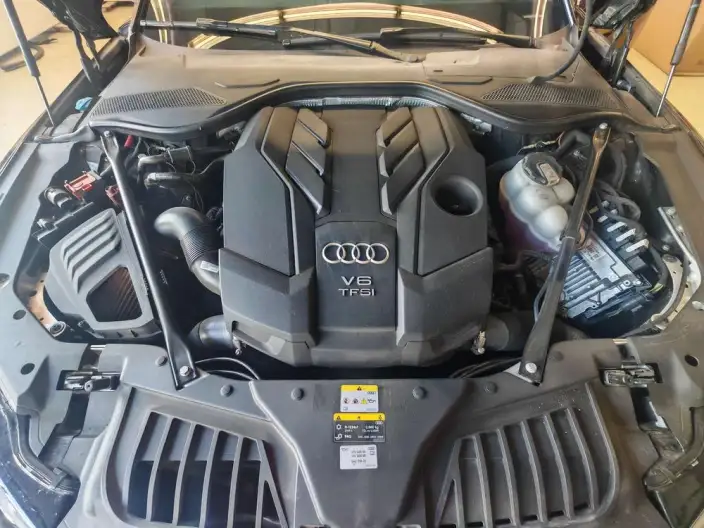 Audi A8 2024 Model A8L 55 TFSI quattro Flagship Model – фото 7