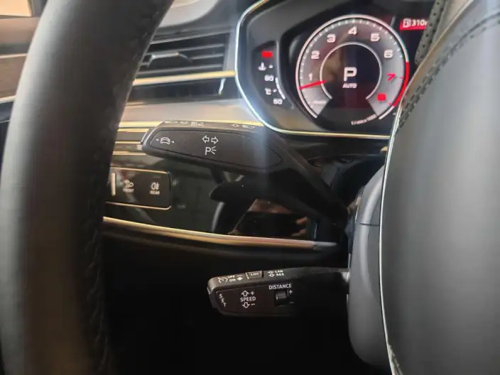 Audi A8 2024 Model A8L 55 TFSI quattro Flagship Model – фото 26