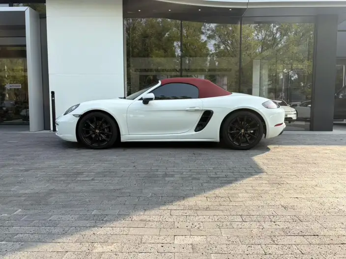 Porsche 718 2023 Model Boxster 2.0T – фото 4
