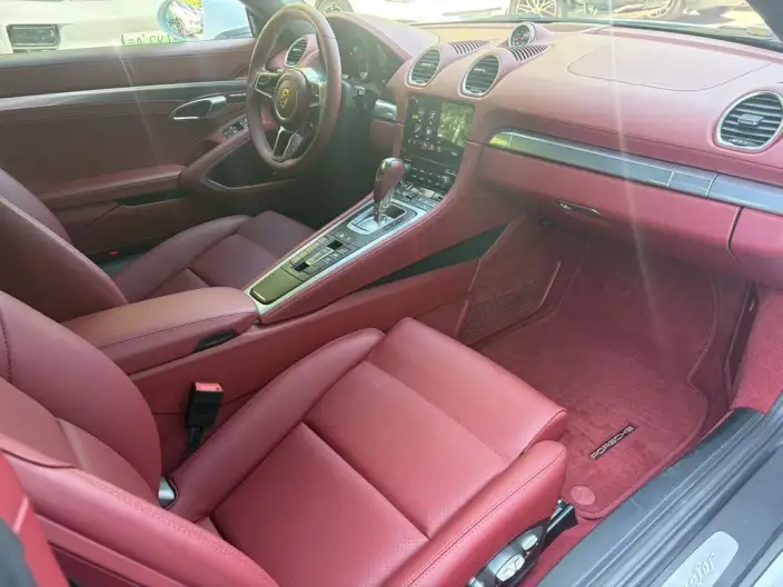 Porsche 718 2023 Model Boxster 2.0T – фото 9