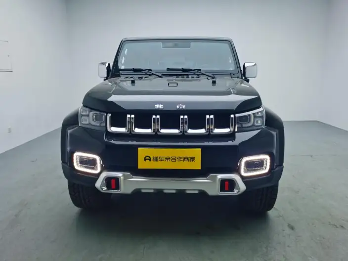 BAIC BJ40 2023 Model 2.0T Automatic 4WD City Hunter Edition Warrior Model – фото 2