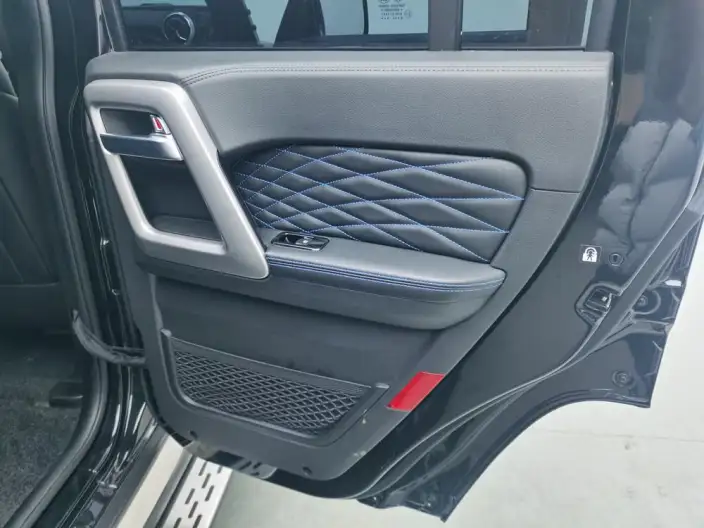 BAIC BJ40 2023 Model 2.0T Automatic 4WD City Hunter Edition Warrior Model – фото 11